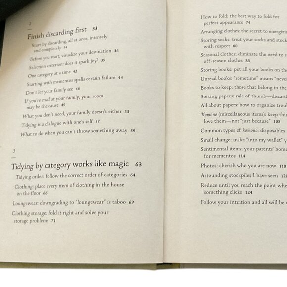 BOOK The Life Changing Magic of Tidying Up Marie Kondo Japanese Decluttering - Picture 4 of 6